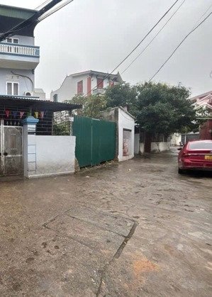 phúc lợi long biên, chỉ nhỉnh 7 tỷ lô đất, ô tô 7 chỗ thông, gần ô tô tránh, trường học các cấp