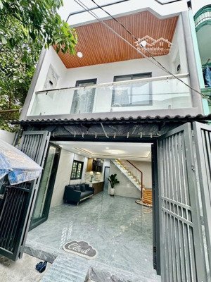 nhà mới đẹp xe hơi đỗ cửa - ngang gần 5m - mới 100% - 3pn - 47m2(4,6x11) chỉ 4,68 tỷ