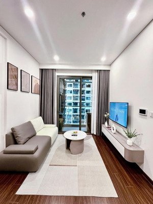 1 ngủ full đồ đẹp toà h1 cho thuê 8 triệu vinhomes ocean park