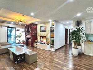 bán căn hộ tòa vinaconex 12, 57 vũ trọng phụng, 108m2, 8.1 tỷ, 3 ngủ, 2 vs, sổ đỏ cc, full nội thất