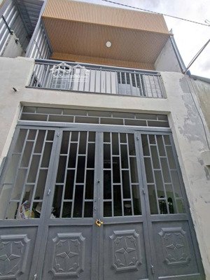 nhà 2 tầng gần aeon bình tân giá chỉ 4.2 tỷ vị trí: tỉnh lộ 10, bình tân khu dân cư hiện