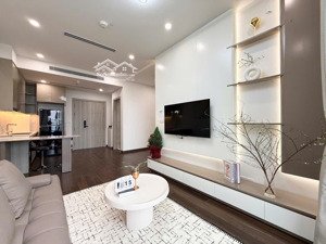 cho thuê căn hộ cao cấp 3 phòng ngủ. toà masterise a- vinhomes smart city