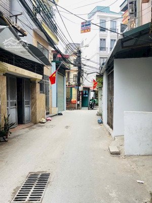 trương định hoàng mai 5 tầng 3pn mặt ngõ thông kinh doanh đỉnh ngay bách kinh xây giá chỉ 4.9 tỷ