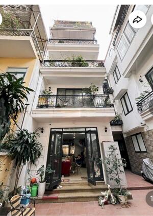 Cho thuê nhà Trần Quốc Toản, Hoàn Kiếm 50M X 5T THANG MÁY - KD giá 40 triệu