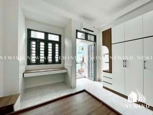 cho thuê phòng mới đẹp đoàn văn bơ - q4 - hơn 40m2 - giá khai xuân 6.5 triệu ( giá cũ 7.5 triệu)