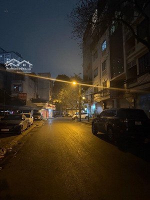 một siêu phẩm dòng tiền - phố lê thanh nghị - mặt ngõ ô tô, kinh doanh - 7 tầng thang máy - 2