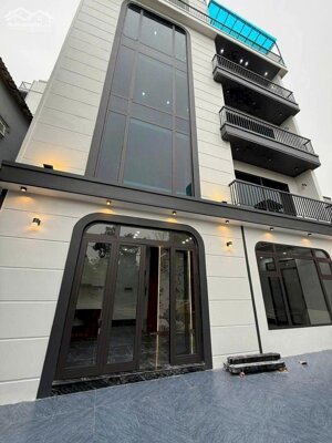 Bán nhà Thạch Bàn - Long Biên. Sát Cổ Linh - Gần Aeon. 50m x 5T. LH 0965858116