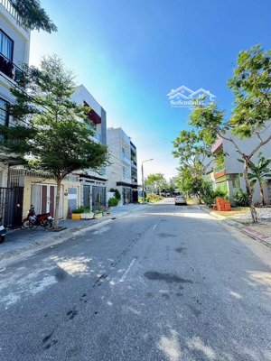 bán đất đa mặn đông 2 - đường 7m5, gần nam việt á - kẹp đường cống 1,2m