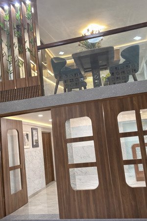 nhà siêu đẹp 49m2 quận 6 -5 tầng ngay hậu giang nhỉnh 6 tỷ / tặng full nội thất