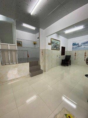 bán nhà cấp 4 giá rẻ gần biển gần vinpear tại phường nam nha trang, khánh hòa