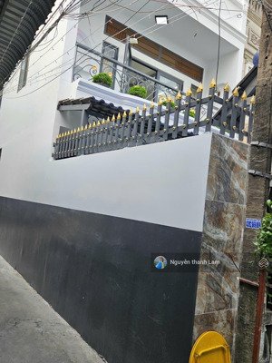 bán căn nhà đẹp ngang 5m ngay đường tô ký khu phần mềm quang trung qua tân binh gần