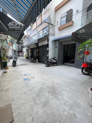 nhà hẻm 647/ lạc long quân - tân bình, 4.5x10m, 2 lầu, 4pn full nội thất - giá 5.95 tỷ tl