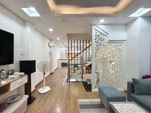 nhà 3 tầng thoại ngọc hầu, 4.5x10 (45m2) nhỉnh 5 tỷ - tl chính chủ