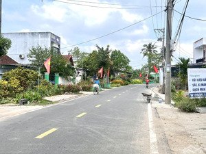 đất hoà tiên, gần chợ lệ trạch, mặt tiền ngang hơn 7m/lô, chỉ 1ty4xx