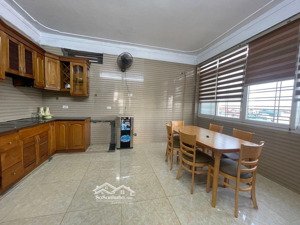 siêu phẩm phú thượng mặt tiền quyền lực diện tích: 72m² giá chào: 16,8 tỷ