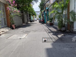 chỉ 160 triệu/m2 - hẻm 6m tràn quang diệu, quận 3 - dt: 5x18m, vuông vức (sẵn 3 tầng) chỉ 15 tỷ tl