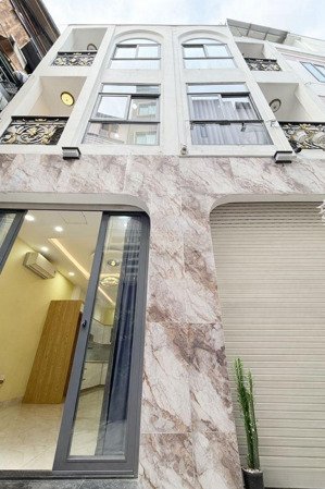 bán nr btct lê văn sỹ giáp q3, 4 tầng 3pn 45 m2 nhỉnh 7 tỷ