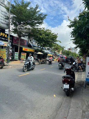 mặt tiền đường song hành phường đông hung thuận q12 dt: 6,5 x 12,3m giá 9ty800tr