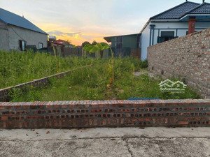 bán đất 100m2, mt5m, ô tô, thanh trí (kim anh mới), 2.6 tỷ.
+ ngõ cực nông, ô tô 7 chỗ.