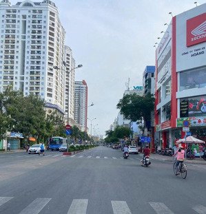 bán nhà 4 tầng, hẻm xe hơi, nguyễn gia trí, p25, bình thạnh.dt:6x18, giá;23,5 tỷ