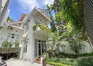 cho thuê bt 400m2, 110 triệu, 5pn, 3wc tại trong ngõ phố tô ngọc vân, tây hồ, hà nội