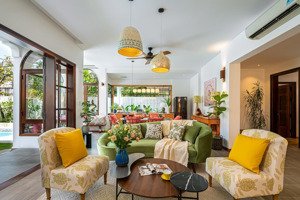 chính chủ cần bán villa du lịch cửa đại 2 hồ bơi lớn jacuzzi khai thác ngay- 46 tỷ