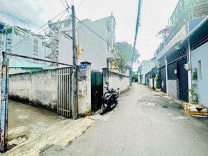 cần bán lô đất đẹp hẻm xe ô tô 60m2 giá 6,2 tỷ