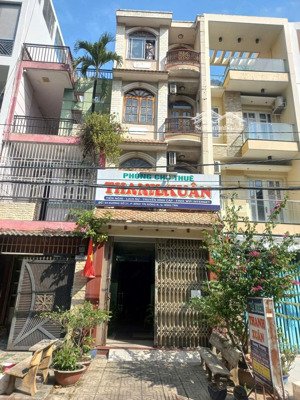 chính chủ bán nhà mặt tiền đường 21 - khu tên lửa, quận bình tân