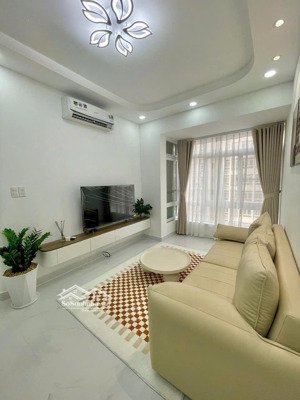 bán căn hộ 70m2, chung cư sky garden 3, 03pn, nhà đẹp, giá 5.850 tỷ, đầy đủ nội thất.