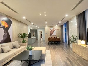 chủ nước ngoài bán căn góc 3n the nine phạm văn đồng 130.6m2, giá siêu yêu thương