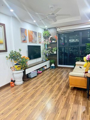 3 phòng ngủ chủ nhà cần bán chuyển nới sinh sống. giá tốt so với thị trường hiện tại