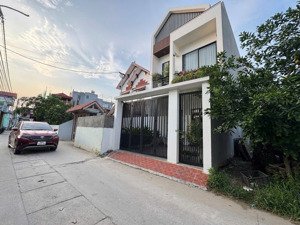 chính chủ gửi bán đất full thổ cư gần ngã tư dũng hậu - hợp châu đối diện công an huyện cũ