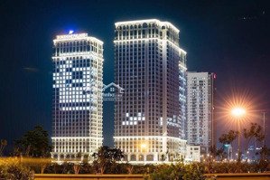 cần bán căn góc 3pn 95m2 sunshine tây hồ. ban công hướng mát. view ciputra. giá 9.1 tỷ