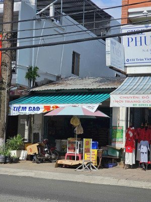 nhà mặt tiền trần việt cho 11,9 tỷ trung tâm thành phố cần thơ