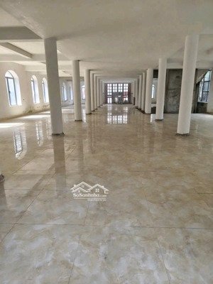 cho thuê nhà tại mặt đường vị trí đẹp ngay đại học hàng hải - 500m2/ 1 sàn - phù hợp nhiều mô hình