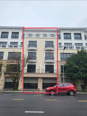 bán shophouse đường đại dương giá chỉ 14 tỷ vừa ở vừa kinh doanh đỉnh cao dt