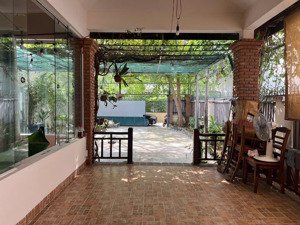 cực hiếm, gần biển, đất xây căn hộ khách sạn mặt đường hải nam sát củ chi bắc nha trang