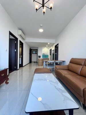 bán căn hộ view sông- one verandah- 02phòng ngủ- 80m2- tầng cao