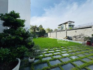 bán nhả măt tiền vũ phương đề - đảo kim cương p.tml q.2 dt: 20 x 23m , chia 2 phần