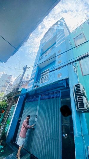 đh công thương - hồ đắc di - 3 tầng btct (3pn) - cạnh lê trọng tấn - dt: 4 x 8.5 - shr - hoàn công