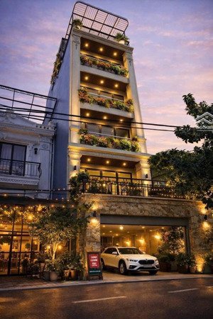 siêu phẩm 95m2 x 7 tầng - kinh doanh đỉnh - gara ô tô - thang máy - full nội thất - giá hợp lý