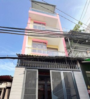 nhà vĩnh hội q4- 40m2- 4 tầng- hẻm đẹp- ko qh- chỉ 5 tỷ nhỉnh
