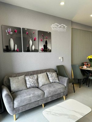 cho thuê căn hộ the emerald golfview cổng vsip1, mặt tiền ql13 full nội thất