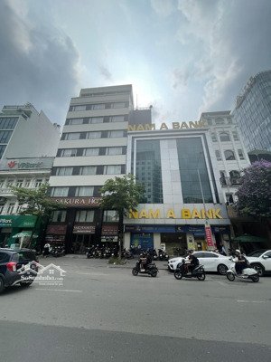 cho thuê nhà mặt phố nguyễn tuân diện tích 70m2 x 5 tầng mặt tiền 5m giá 70 triệu/tháng 