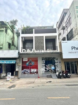 16a nguyễn thiện thuật ngang 7m 2 tầng 300m2 kế góc ngã tư