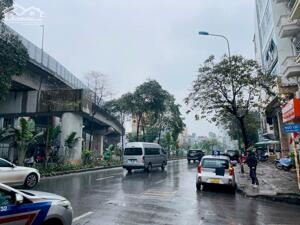 Bán Nhà Mặt Phố Yên Lãng Đống Đa 405m2-10T MT12m 1 SỔ 1 CHỦ 235 Tỷ Yên Lãng.