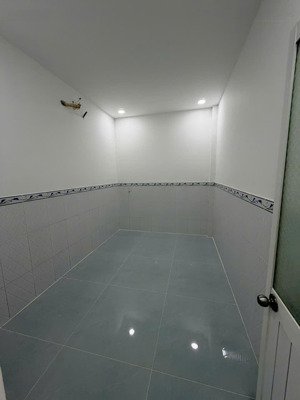 nhà đẹp mê ly hẻm xe hơi 5m giá chỉ ngang lô đất shr giá 3.98 tỷ