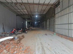 cho thuê kho xưởng p.bhha, binh tân 9*45m +đường container 24h +điện 3pha , giá 35tr thương lượng