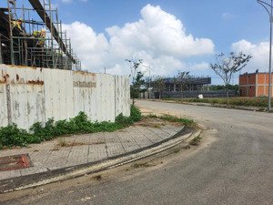 ngày vía thần tài- chốt nhanh cho khách lô đất đẹp hướng đn tại khu dịch vụ hỗn hợp vsip - 1 ty 2