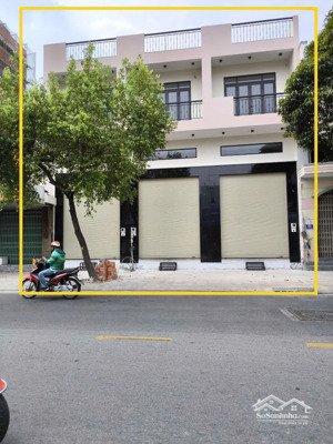 cho thuê nhà mt gò dầu, dt: 12m x 19m, 1 trệt, 2 lầu, tân phú